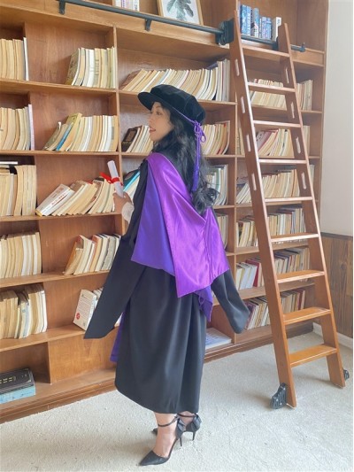 Anu deals graduation gown